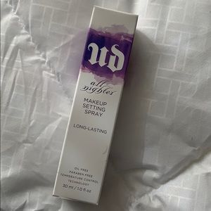 Urban Decay All Nighter Makeup Setting Spray